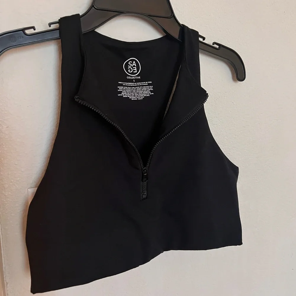 Black Active Top - Picture 9 of 9